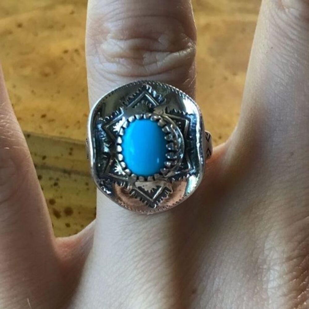 Sleeping Beauty Turquoise Sterling Silver Cowgirl Ring Size 6